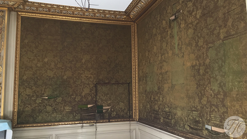 Huize Nederpolder in Gent situatie voor restauratie zijde wandbespanning