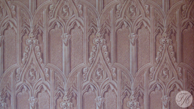 Detail gereproduceerd behang prentenkabinet Museum Ons' Lieve Heer op Solder