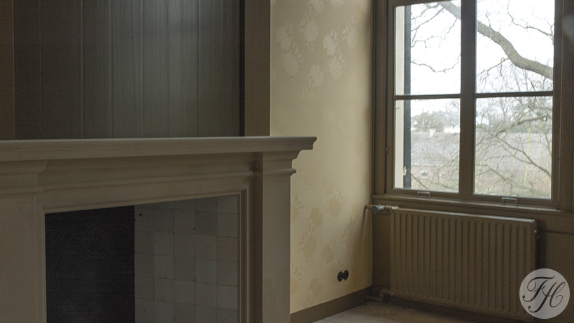 Behangen wand in stijlkamer